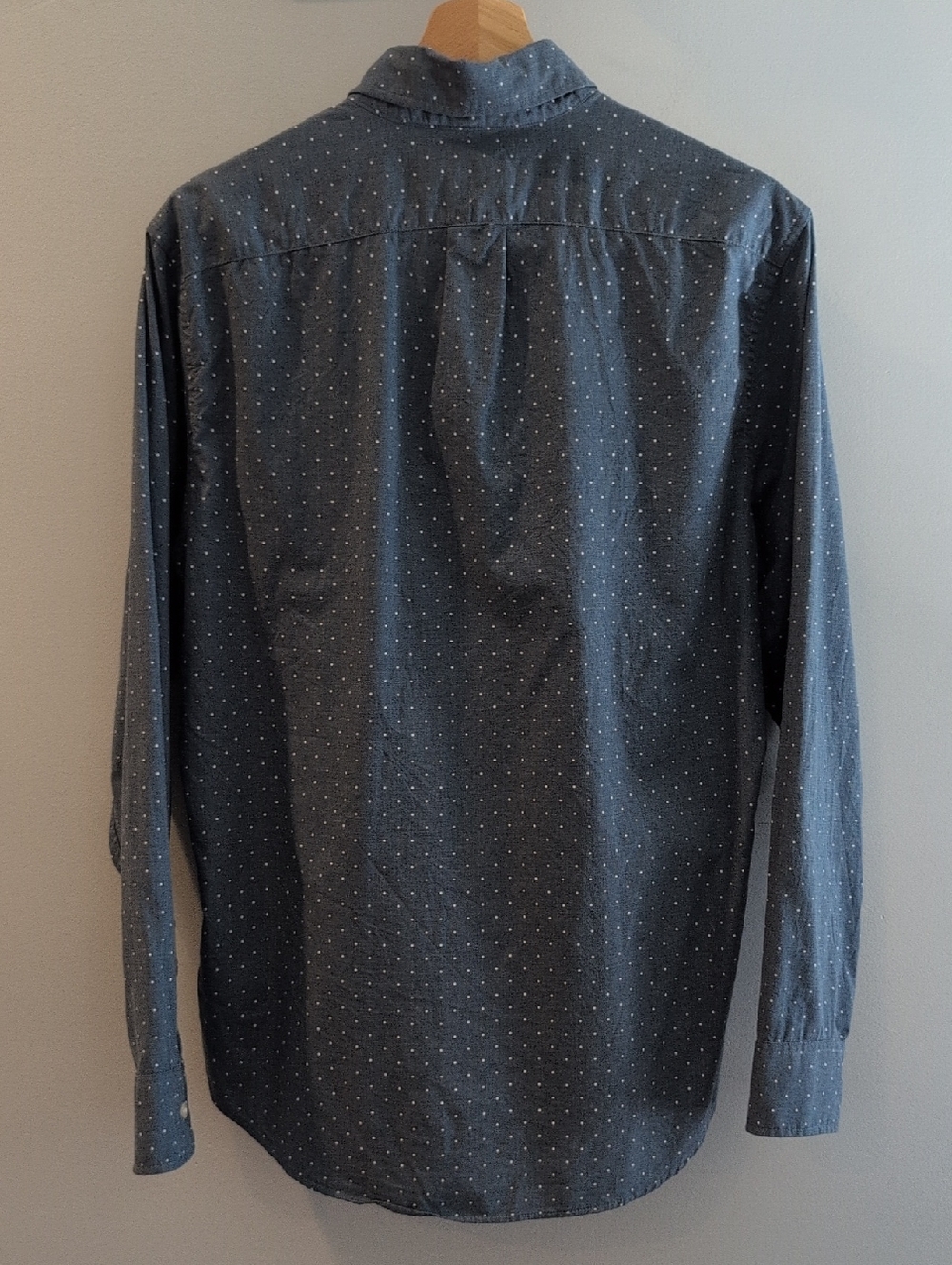J. Crew Men's Small Secret Wash Classic Fit Long Sleeve Shirt Style #BN126 - Picture 3 of 13